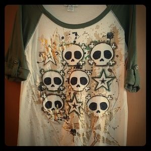 Skulls and Stars Baseball Tee